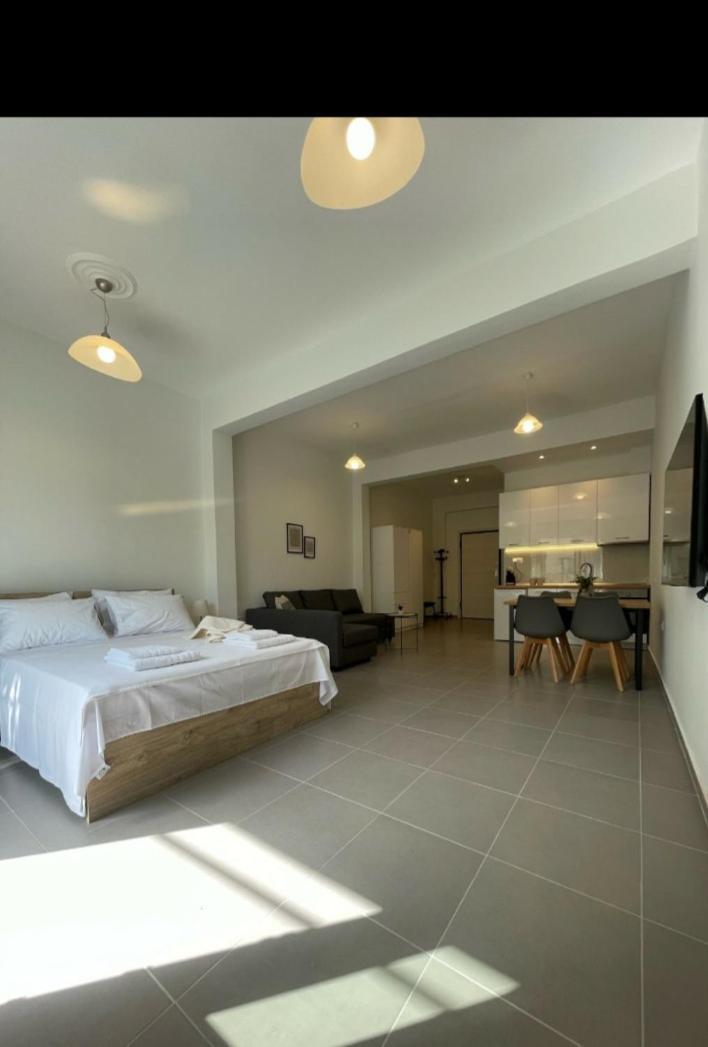 Omonoia Central Apartment Kavála ภายนอก รูปภาพ